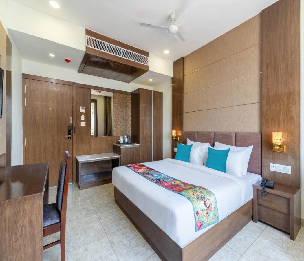 Hotel Pandora Grand, Udaipur- Nestled In Nature Wrapped In Luxury Exteriör bild