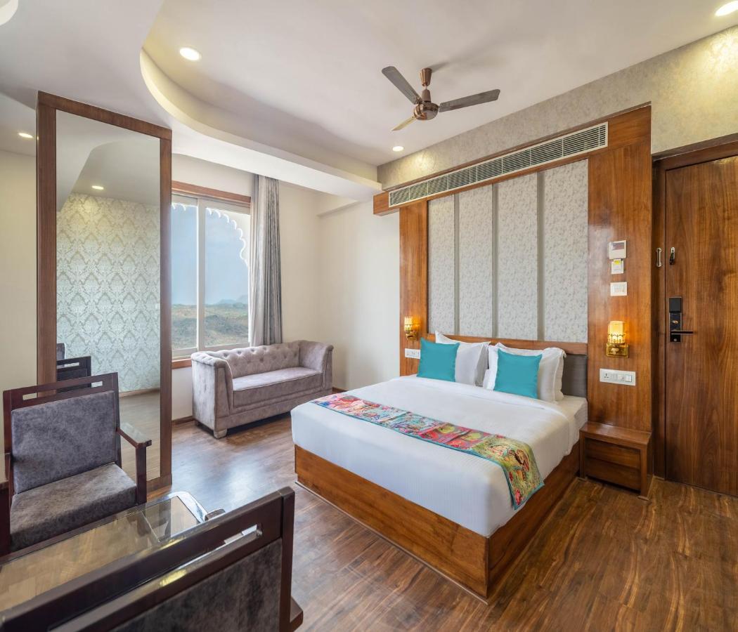 Hotel Pandora Grand, Udaipur- Nestled In Nature Wrapped In Luxury Exteriör bild