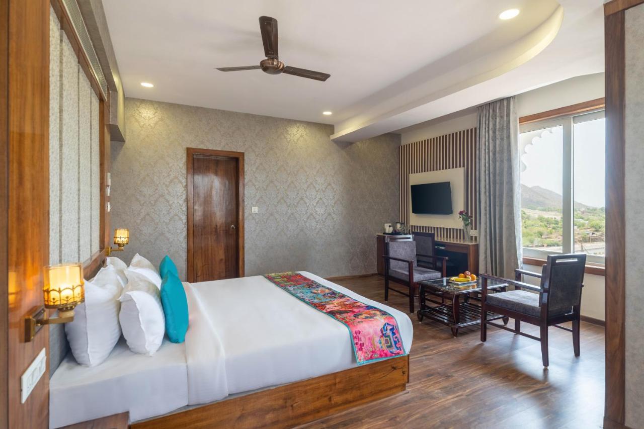 Hotel Pandora Grand, Udaipur- Nestled In Nature Wrapped In Luxury Exteriör bild