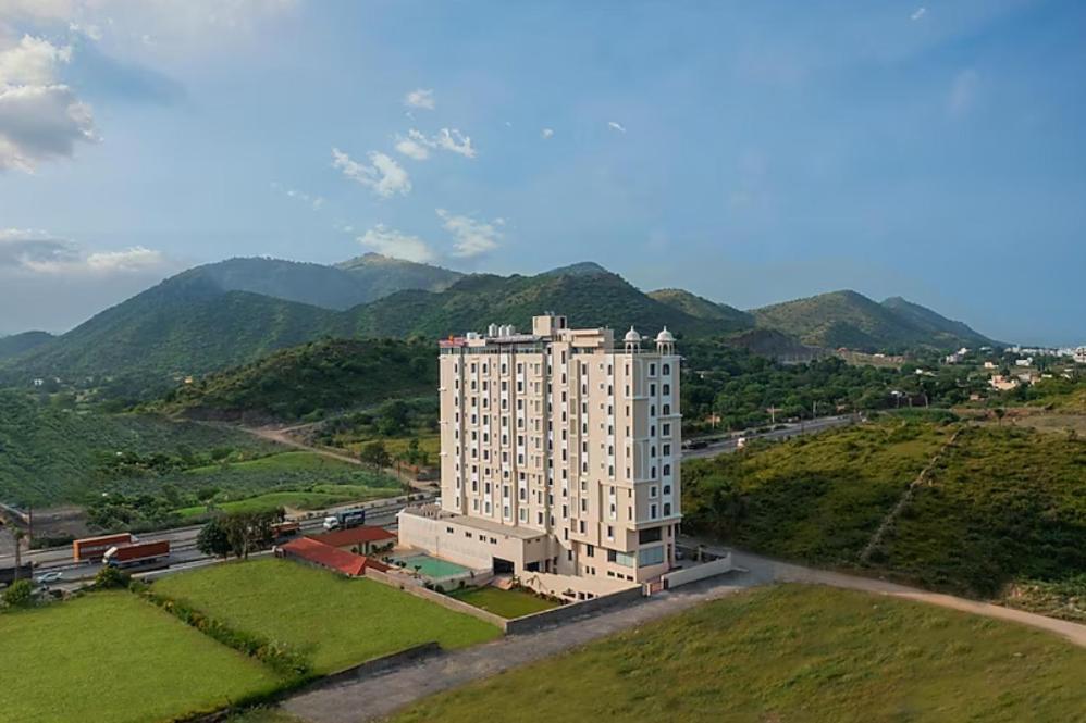Hotel Pandora Grand, Udaipur- Nestled In Nature Wrapped In Luxury Exteriör bild